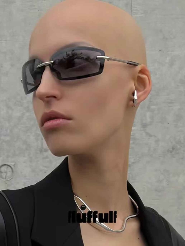 Silver Heart Cell Triple Growth Ear Cuff