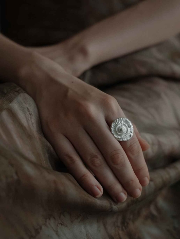 White Shell Gatherer Ring