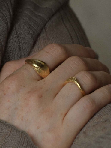 Gold Cloud Mist Dome Ring