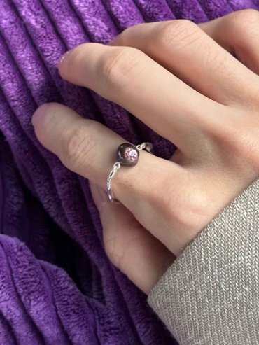 Gem-Inlaid Flowing Dewdrop Pearl Ring