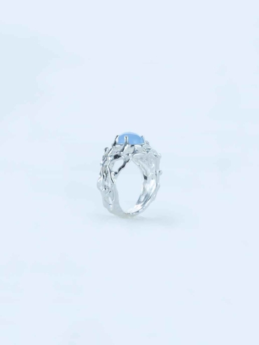 The Fluent Arc White Divergence Ring