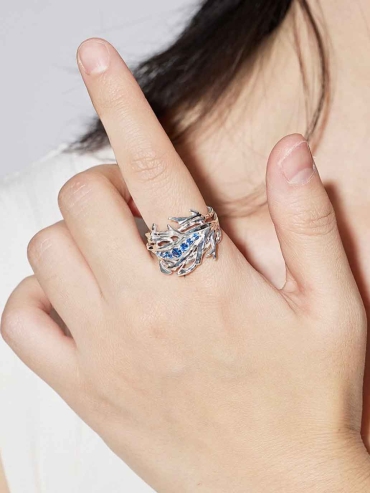 Nature's Blanc White Entwined Arbor Nest Ring