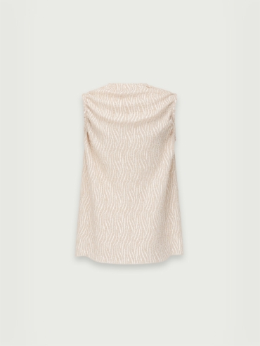 Cream bubble yarn top