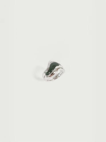 Dark green nephrite silver ring