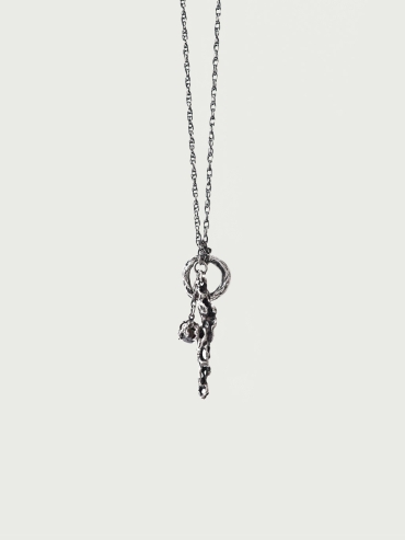 Evolve necklace