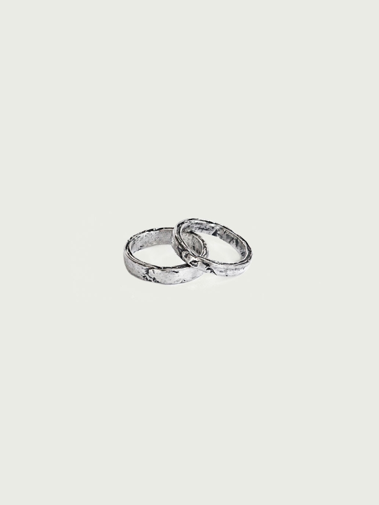 Narrow midst ring