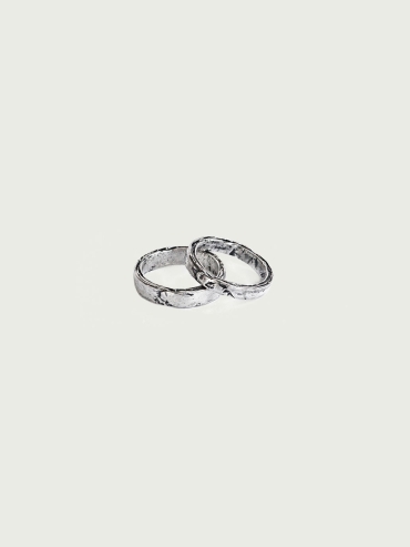 Narrow midst ring