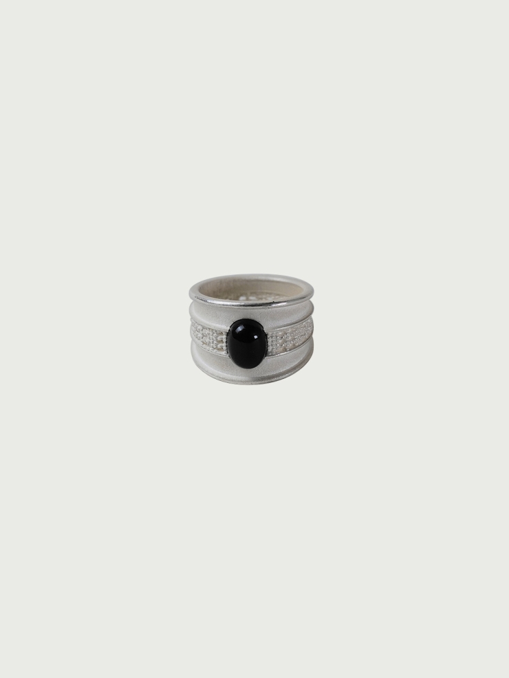 Black agate wide ring