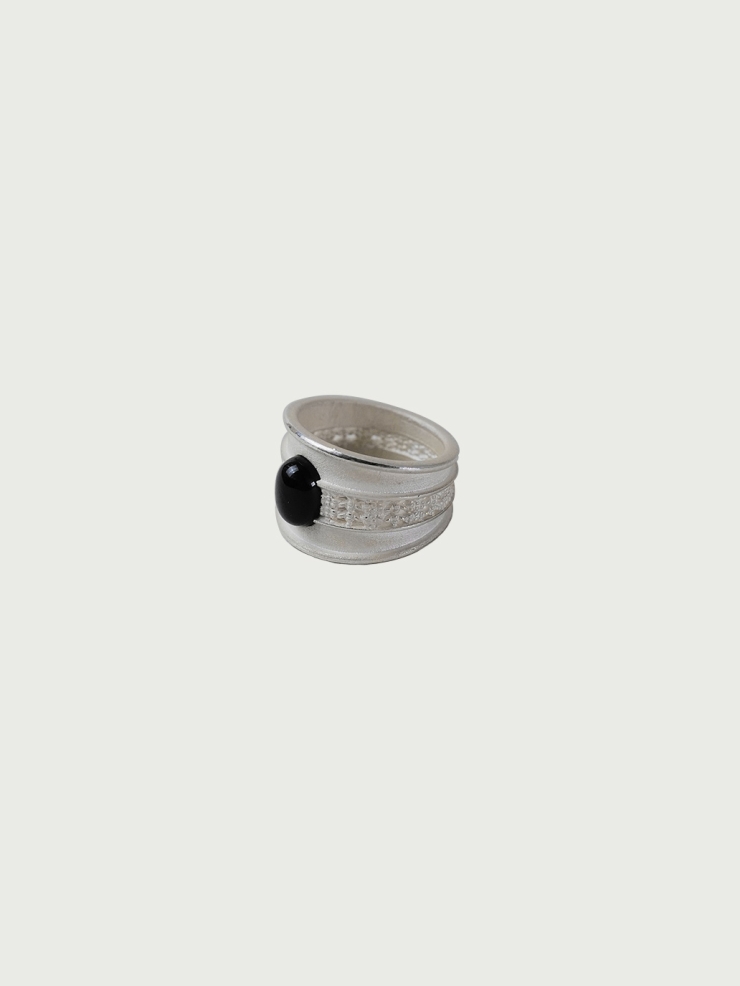 Black agate wide ring