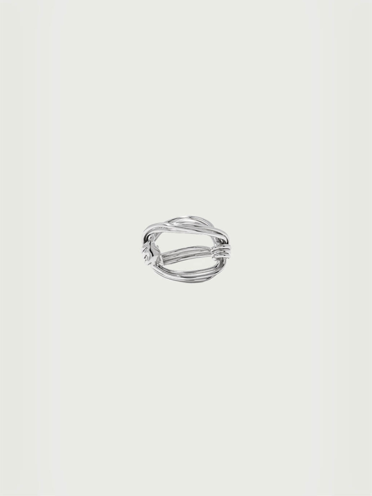 Three lines knots ring