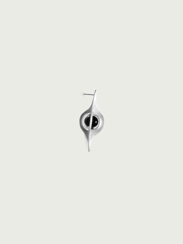 Silver oblivion earings -pair