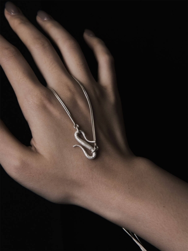 White wormhole necklace
