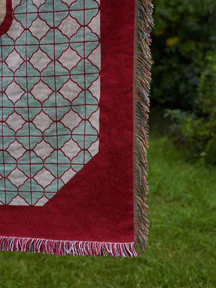 Red and green coiling dragon blanket