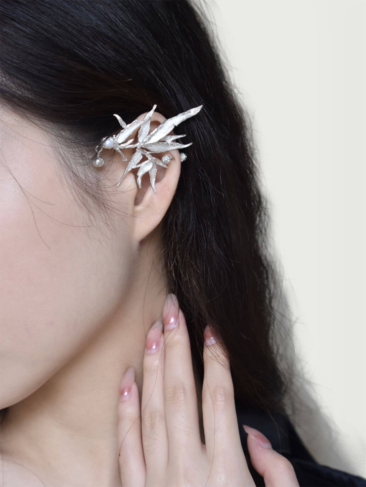 Silver bamboo ear clip - single