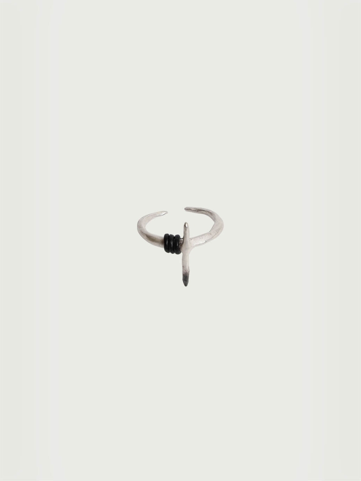 White cruciform ring