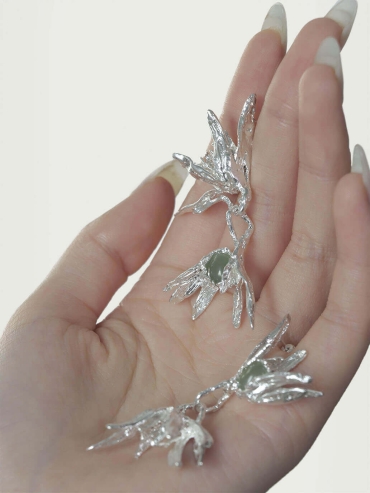 Silver rose hibiscus earring - single