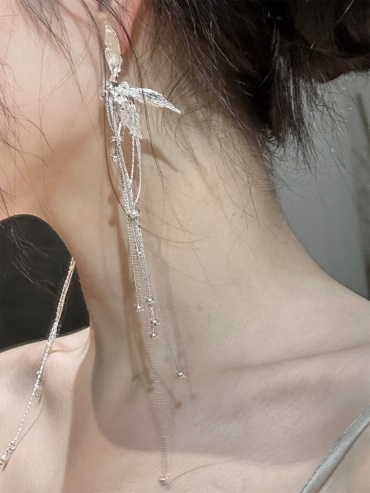 Silver leaves earring with tassel - single