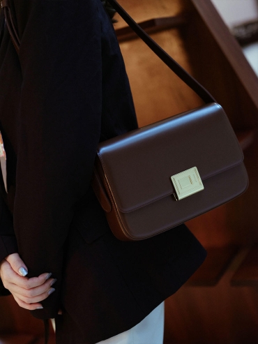 Chocolate Big Book Lock Baguette Bag