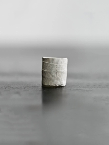 White wide bandage ring