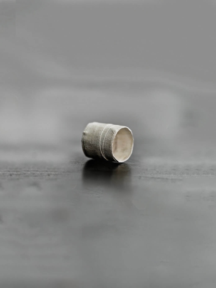 White wide bandage ring