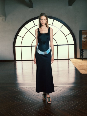 Black long dress mixed with knit fabric