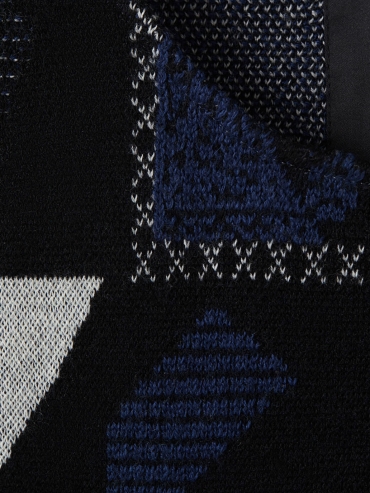 Mixed black knit tanktop with traditional geometric pattern