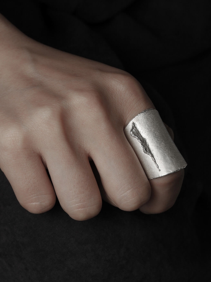 White ocean shadow wide ring