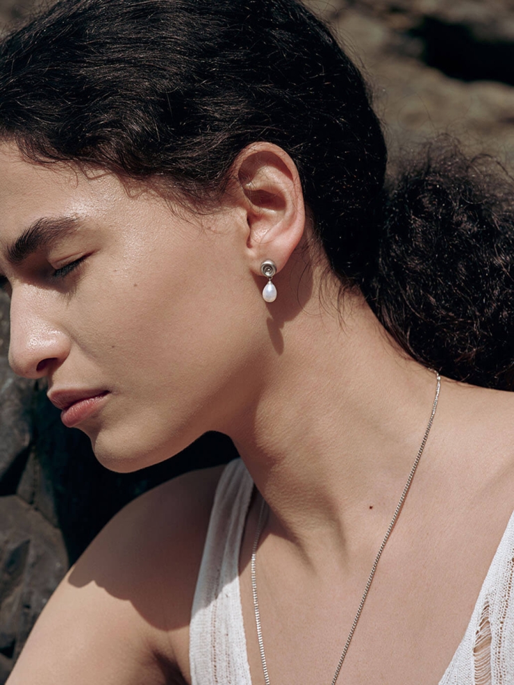 White Shell Small Drop Stud Earrings