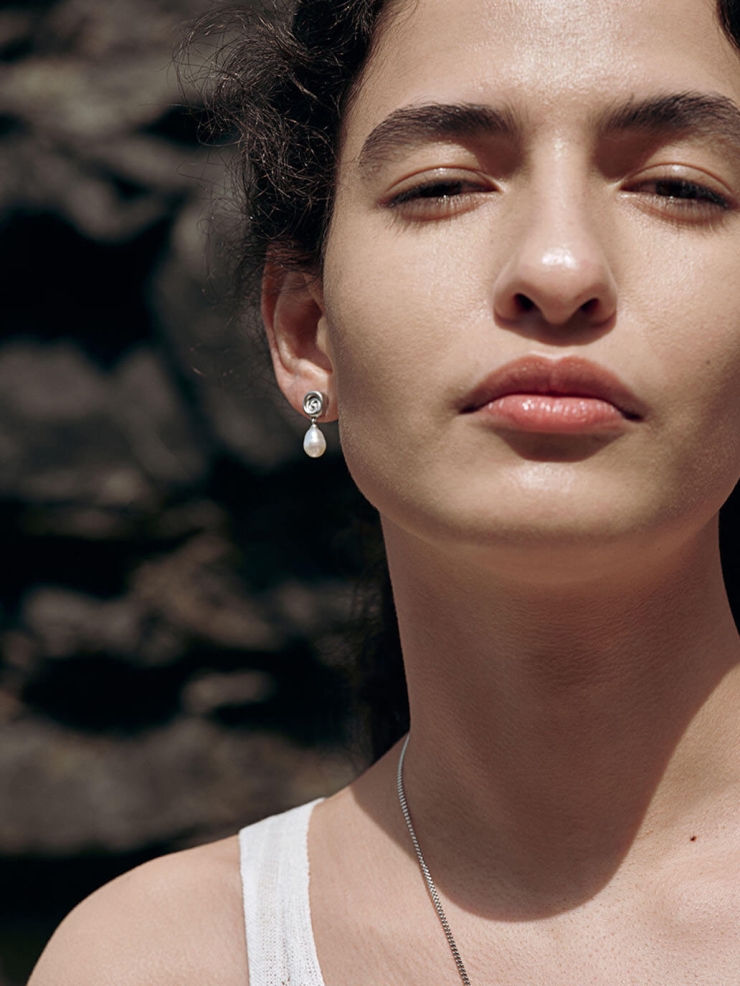White Shell Small Drop Stud Earrings