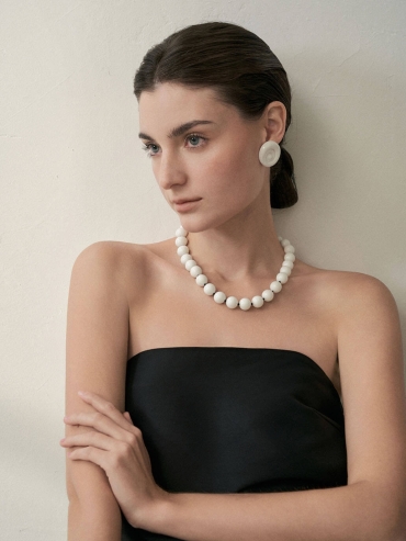 White Swirl Stud Earrings