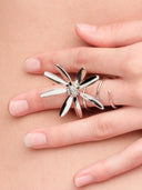 Daisy-Wrapped Ring