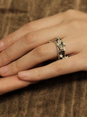 A Floral Note Ring