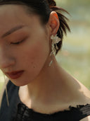 prestashop:1:1007:4510 | White magnolia earrings with jade