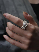 prestashop:1:1612:18665 | Waving silver ring