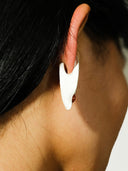 prestashop:1:2207:17844 | Silver and red spike amber earcuff - large