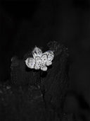 prestashop:1:3010:15568 | Silver Half Lotus Stud Earring - single