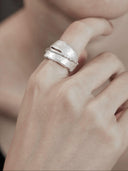 prestashop:1:3359:15626 | White Long Teardrop Overlap Ring