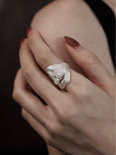 prestashop:1:3360:15632 | White Long Teardrop Split Ring