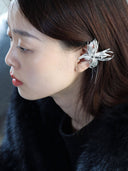 prestashop:1:3903:13227 | White Over-Ear Butterfly Ear Cuff - Left