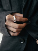 prestashop:1:3977:13576 | White Hidden Branch Ring