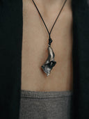 prestashop:1:3988:13716 | Aged Calla Lily Long Necklace