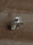 prestashop:1:4339:21029 | Silver Garnet Corelight Ring