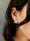 prestashop:1:4391:21383 | Silver White Jade Persimmon Calyx Stud Earrings-Large