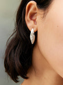 prestashop:1:4398:21356 | Silver Green & White Jade Impression Stud Earrings