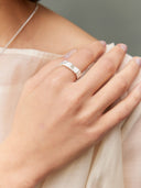 prestashop:1:4400:21351 | Silver Green & White Jade Impression Ring