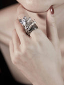 prestashop:1:4521:21966 | Silver Dark Camellia Ring