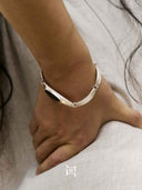 prestashop:1:4786:23161 | Silver Oval Calf Leather Inlaid Bracelet