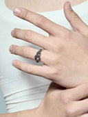 prestashop:1:5274:25557 | Nature's Noir Black Woven Vines Ring
