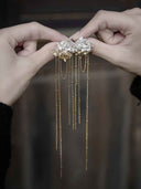 prestashop:1:5413:26303 | Hydrangea Gold Stamen Earring - single