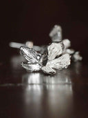 prestashop:1:5421:26236 | Moon Embrace Orchid Earring - single